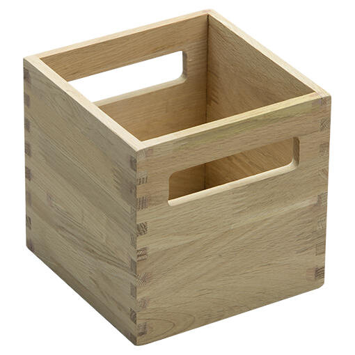 Liten treboks - massiv eik<br>H: 15 cm B: 15 cm D: 15 cm